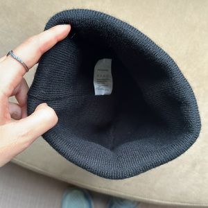 Roblox Black Beanie🖤